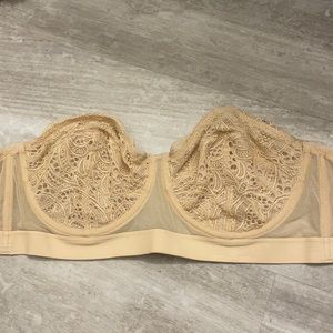 Nude unlined strapless bra 36DD